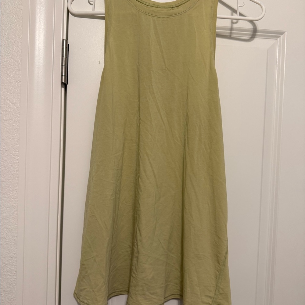 Lululemon Athletica Green Sleeveless Crew Neck Tank Top